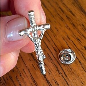 Crucifix pin silver tie tack back vintage